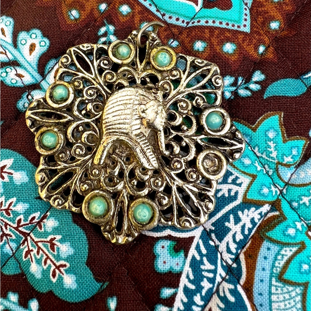 VINTAGE EGYPTIAN KING TUT PENDANT
